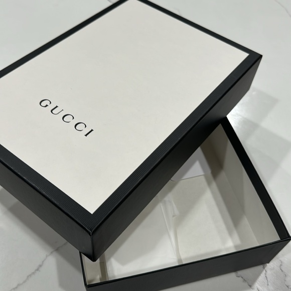 Gucci Box! - Picture 4 of 9